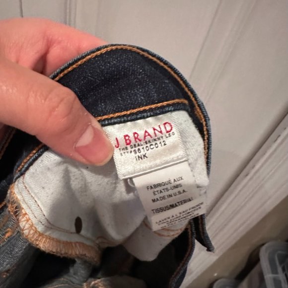 EUC J Brand The Deal Skinny Jeans - Size 30 - Picture 5 of 6